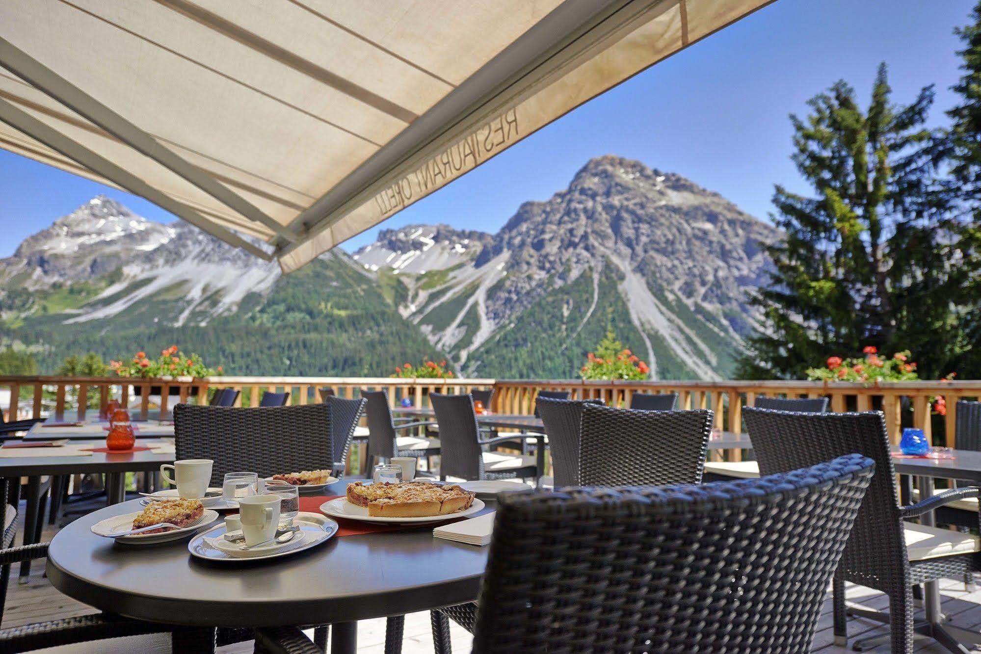 Sorell Hotel Asora Arosa Bagian luar foto